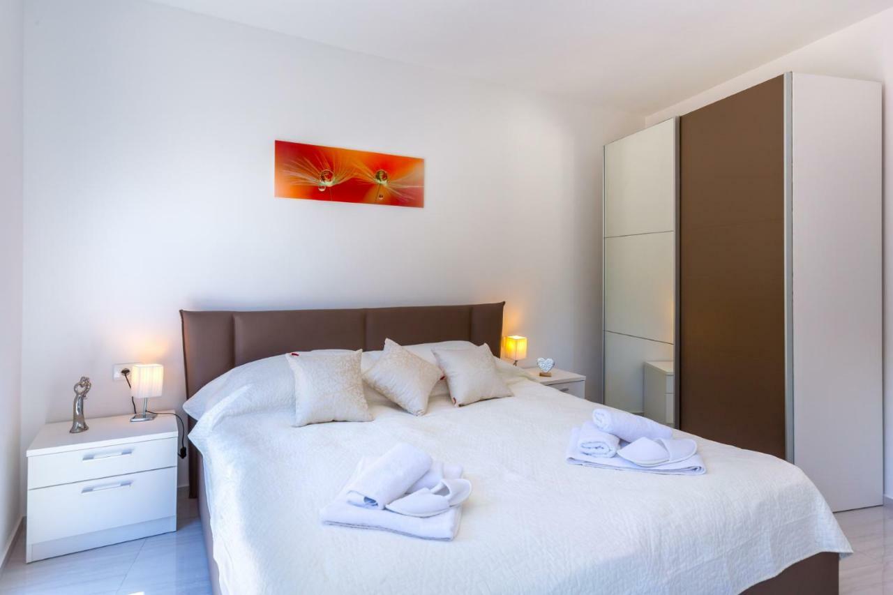 Seaside Villa & Spa Ližnjan エクステリア 写真