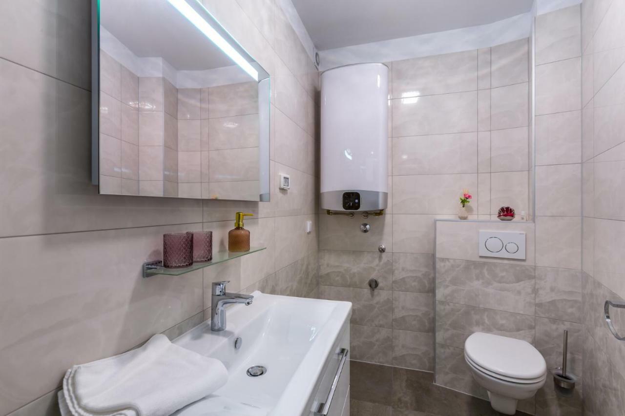 Seaside Villa & Spa Ližnjan エクステリア 写真