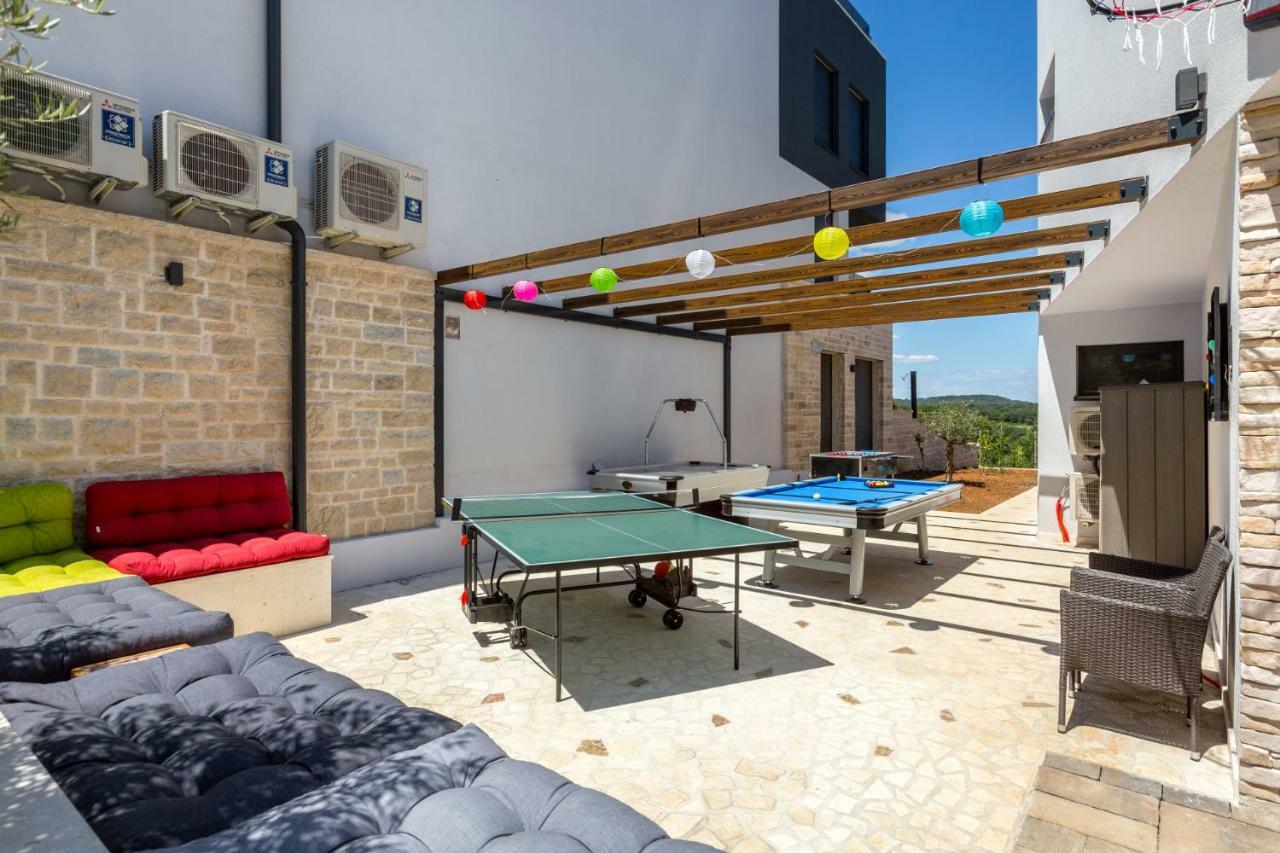 Seaside Villa & Spa Ližnjan エクステリア 写真