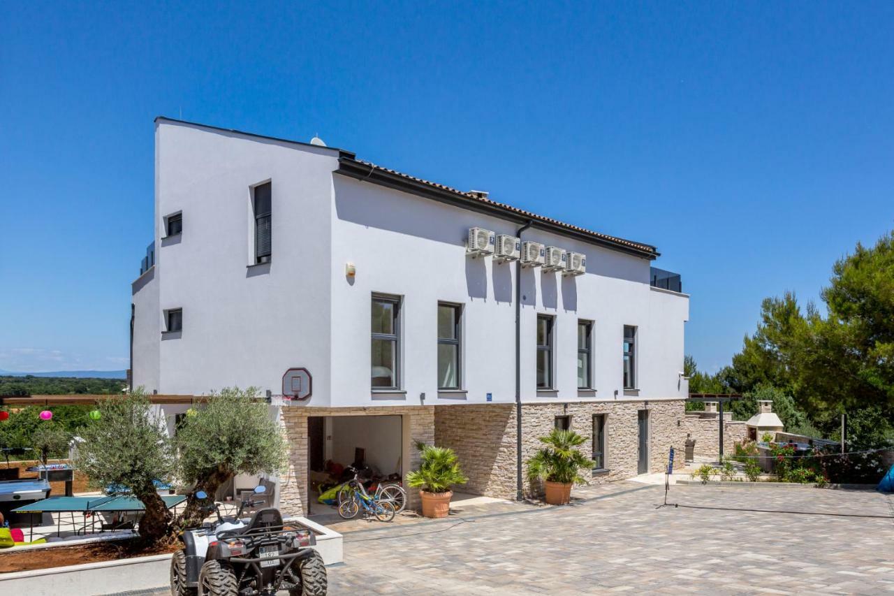 Seaside Villa & Spa Ližnjan エクステリア 写真