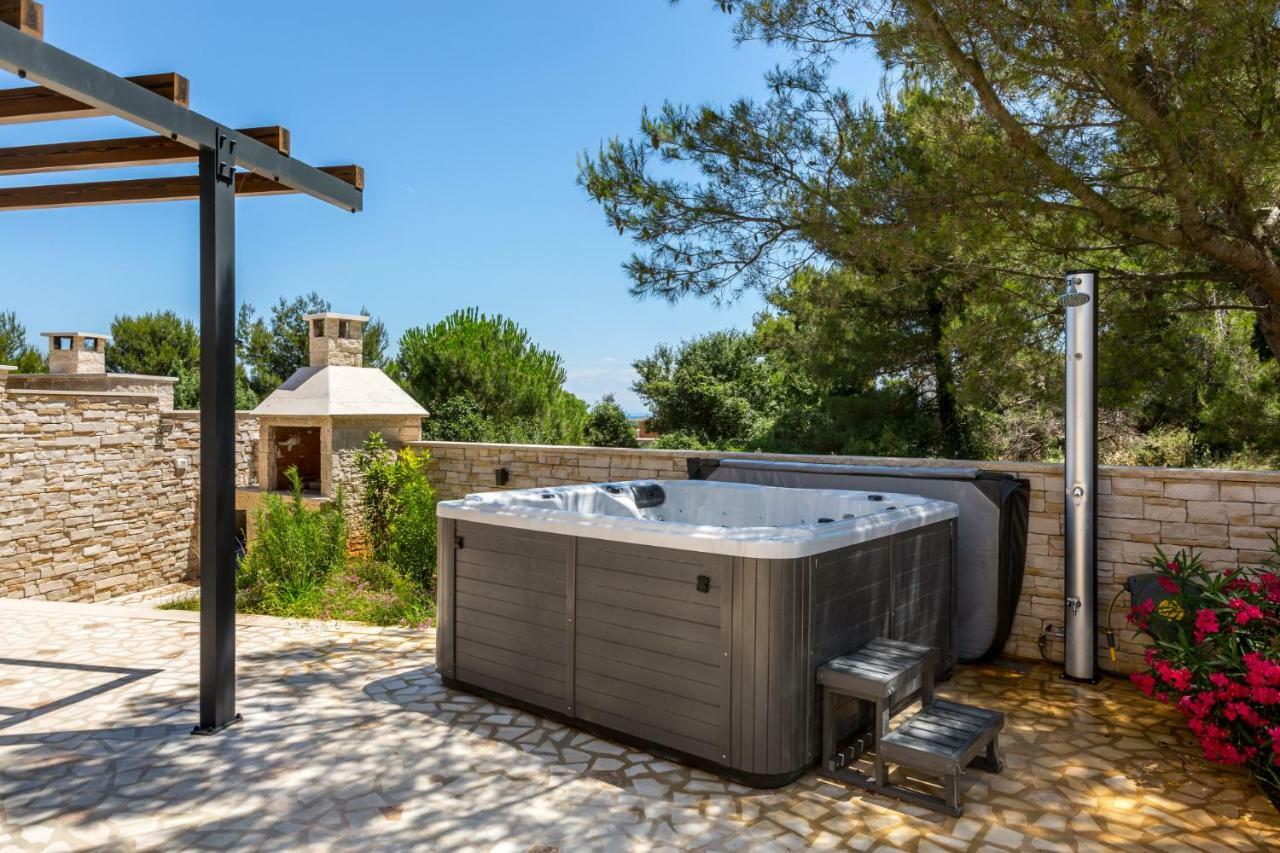 Seaside Villa & Spa Ližnjan エクステリア 写真