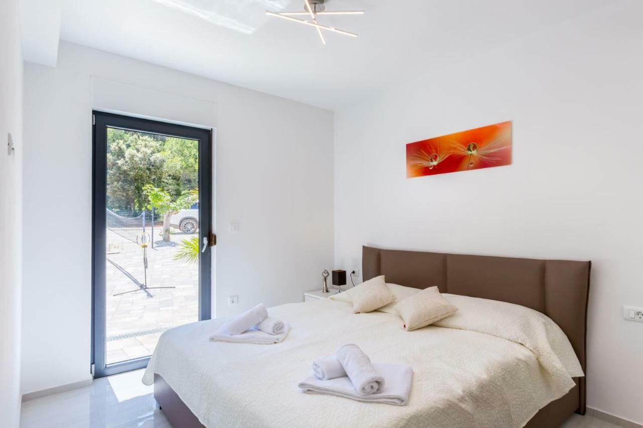 Seaside Villa & Spa Ližnjan エクステリア 写真